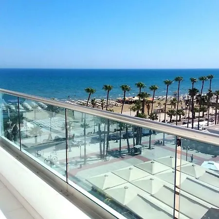 Apartmán 2b Seafront Boutique Finikoudes Beach